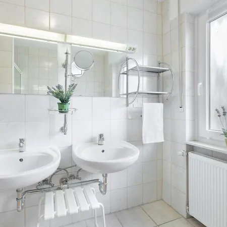 Holiday home Moewe1 *