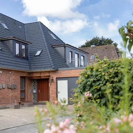 Holiday home Moewe1 *